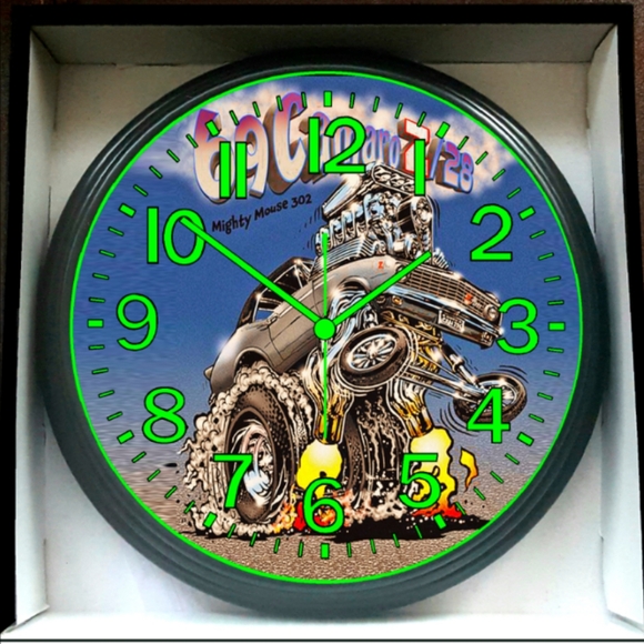 1969 Camero Z28 Glow In The Dark Wall Clock New! - Picture 1 of 2